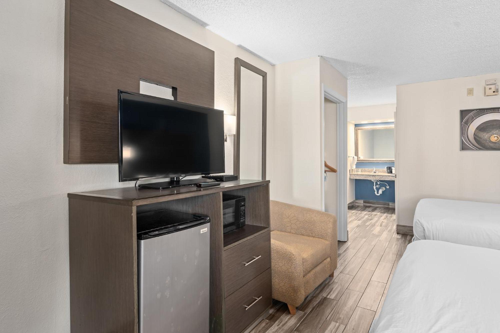 Готель Baymont By Wyndham Orlando East Alafaya Екстер'єр фото