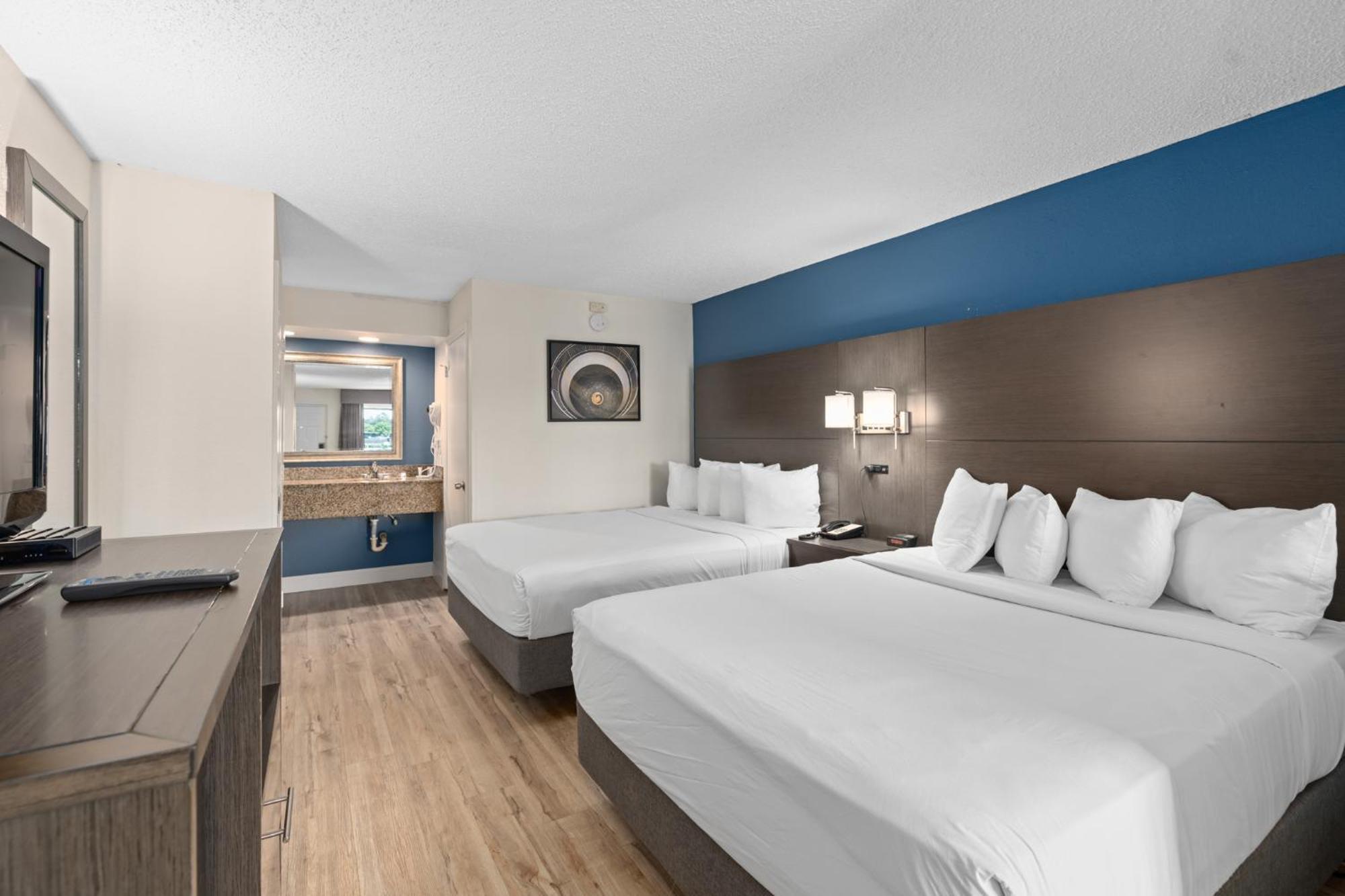 Готель Baymont By Wyndham Orlando East Alafaya Екстер'єр фото