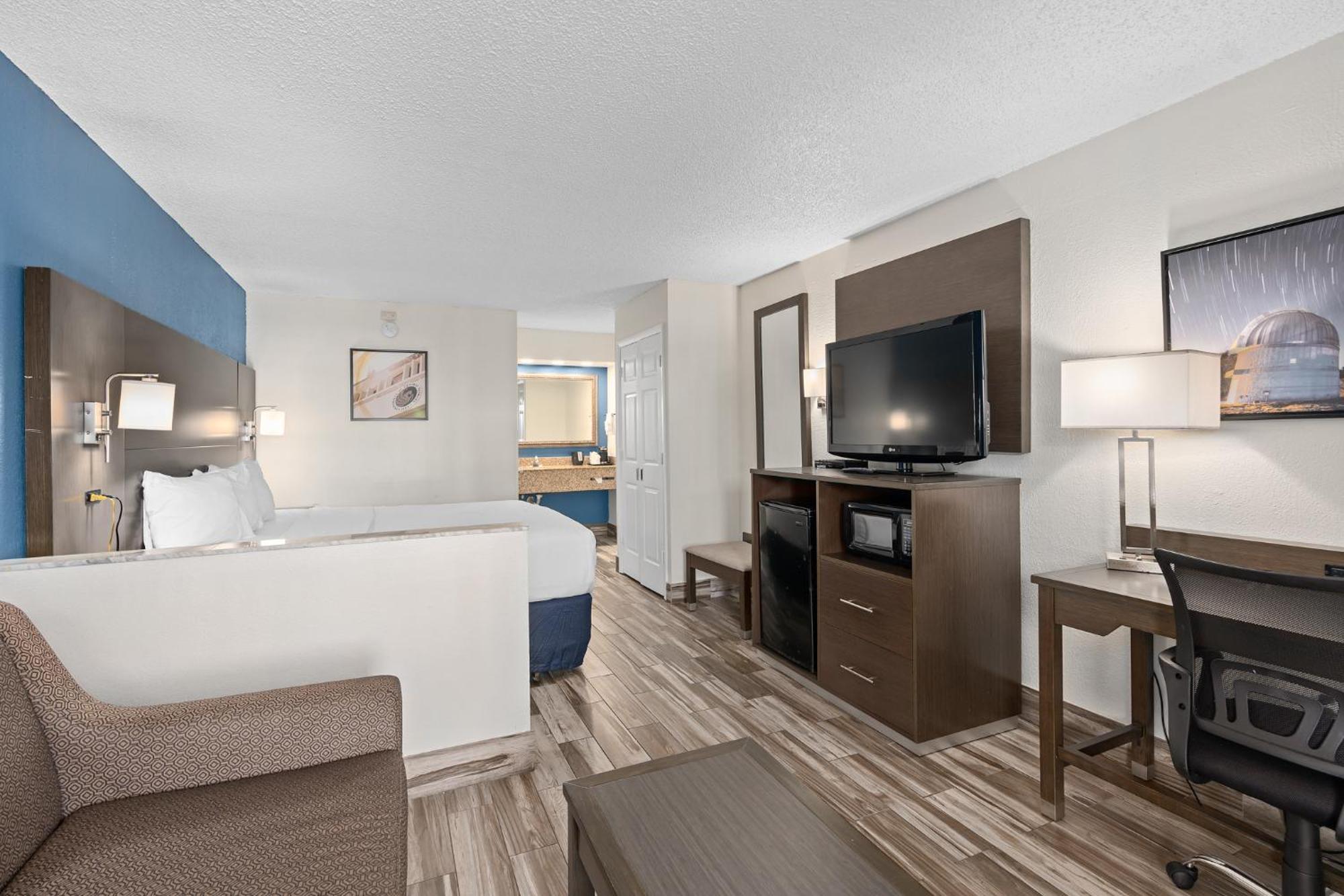 Готель Baymont By Wyndham Orlando East Alafaya Екстер'єр фото